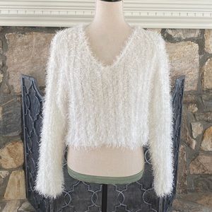 Le Lis Sweater LIKE NEW